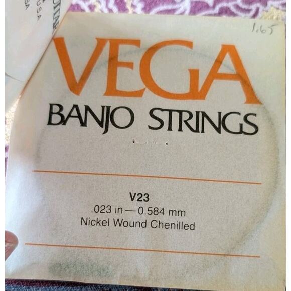 Vega Banjo Strings Set of 6 Silvered Steel Chenilled NOS - Picture 7 of 7